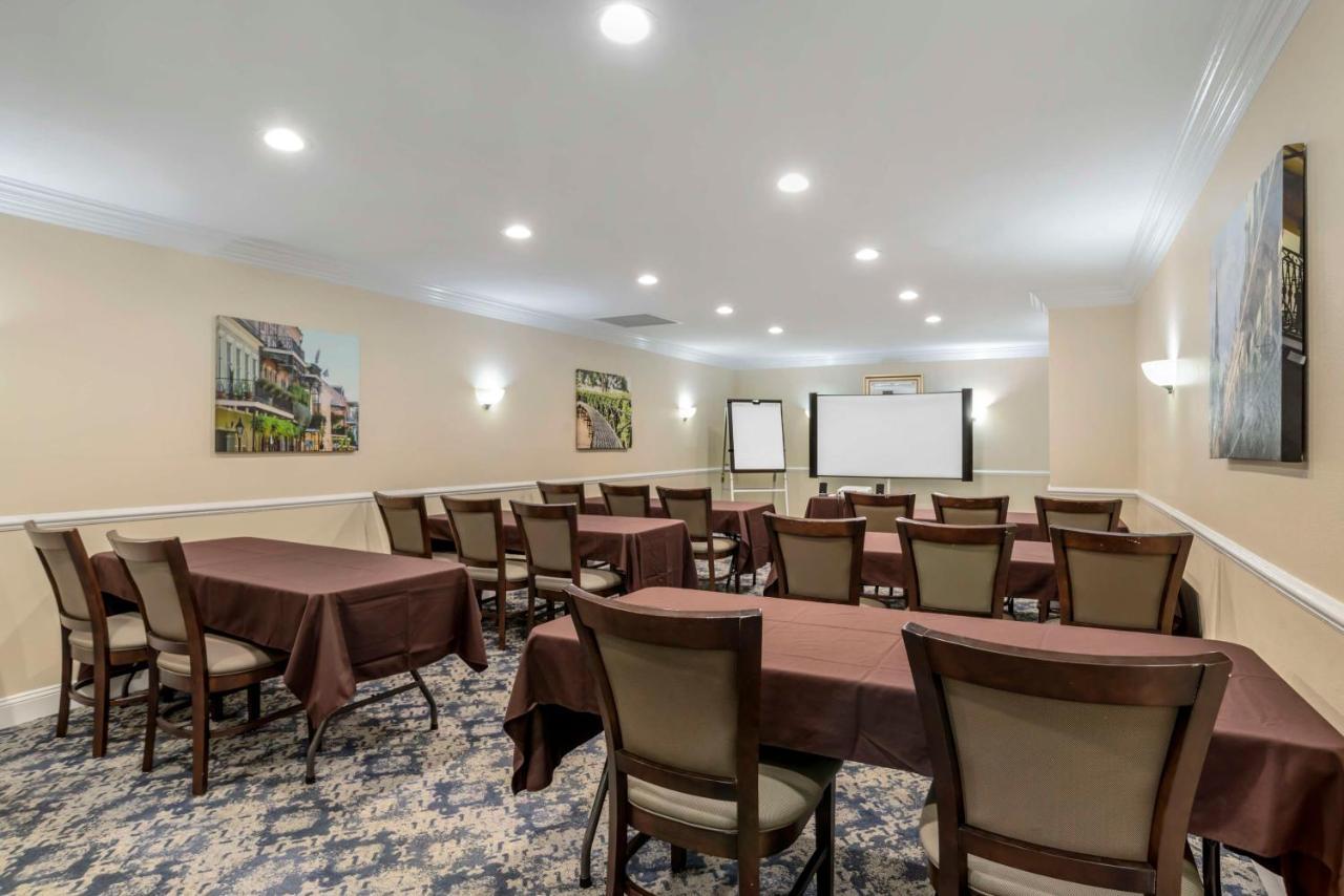 Best Western Plus Westbank Harvey Exterior foto